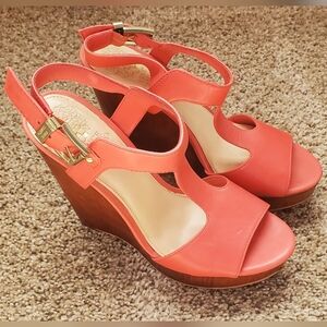 Vince Camuto Wedges | Peach Pop Size 7.5